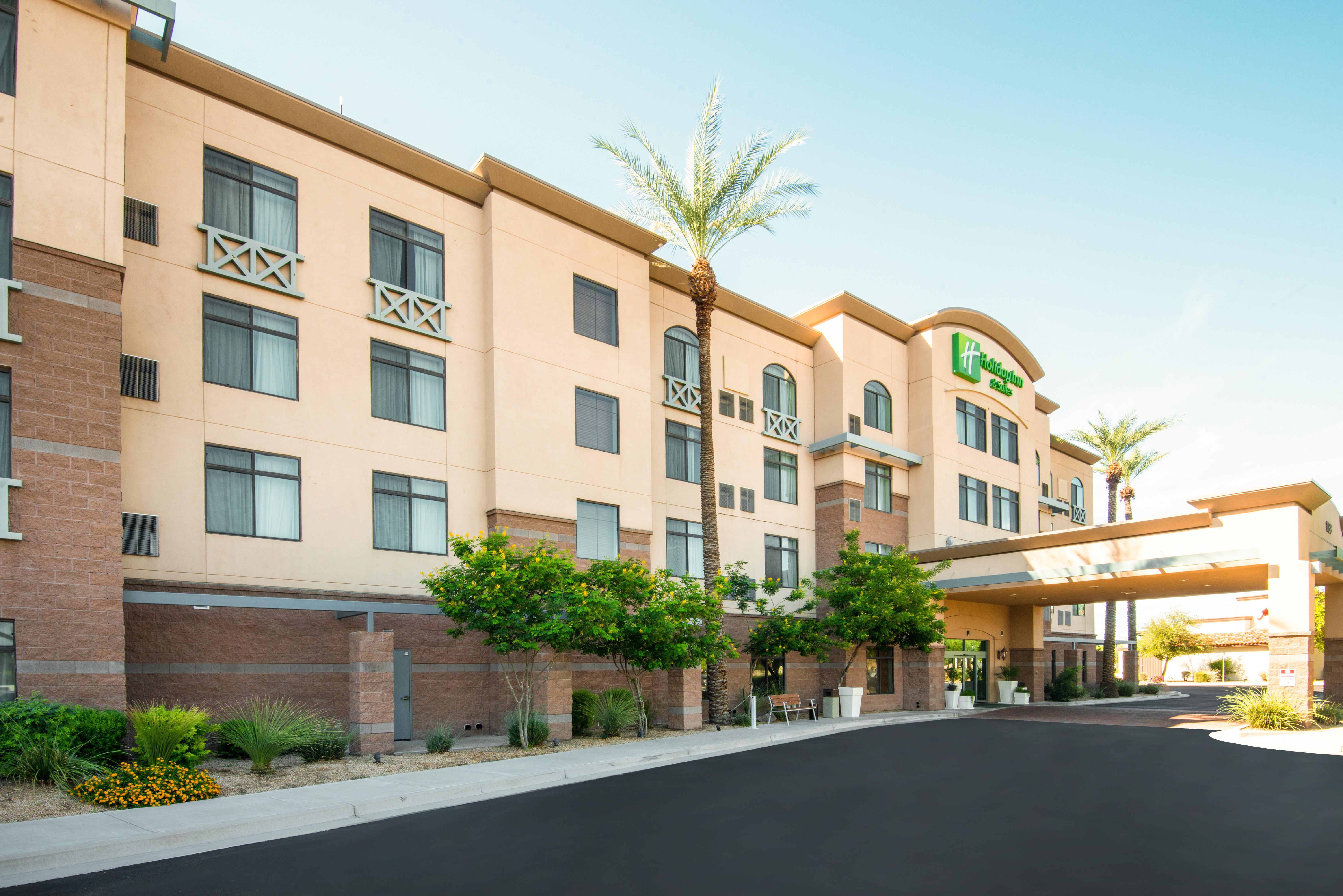 Holiday Inn & Suites Goodyear - West Phoenix Area By Ihg Exterior photo