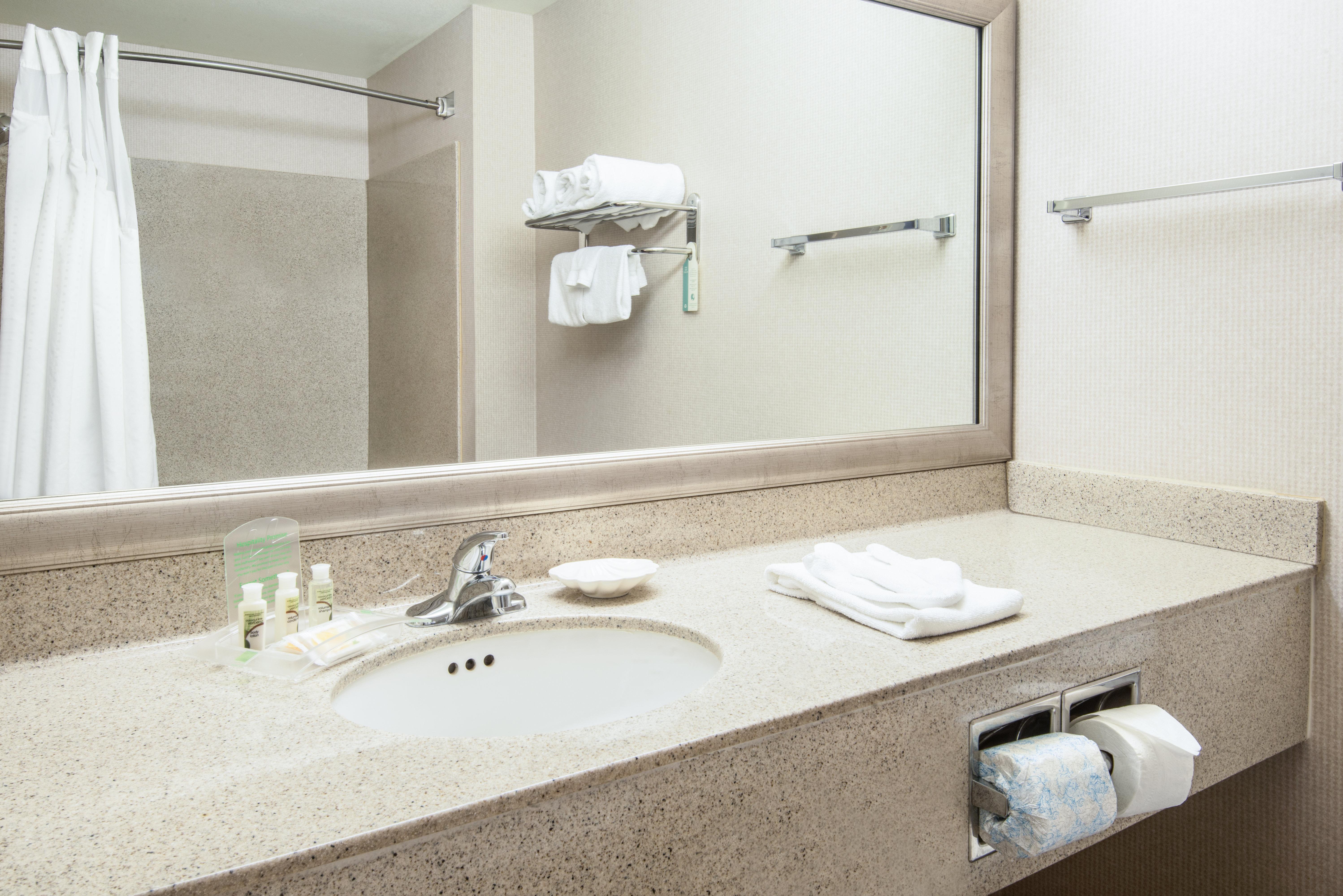 Holiday Inn & Suites Goodyear - West Phoenix Area By Ihg Exterior photo
